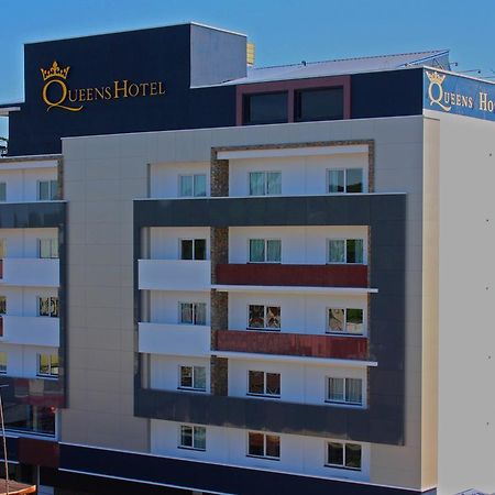 Queens Hotel Angeles City Εξωτερικό φωτογραφία