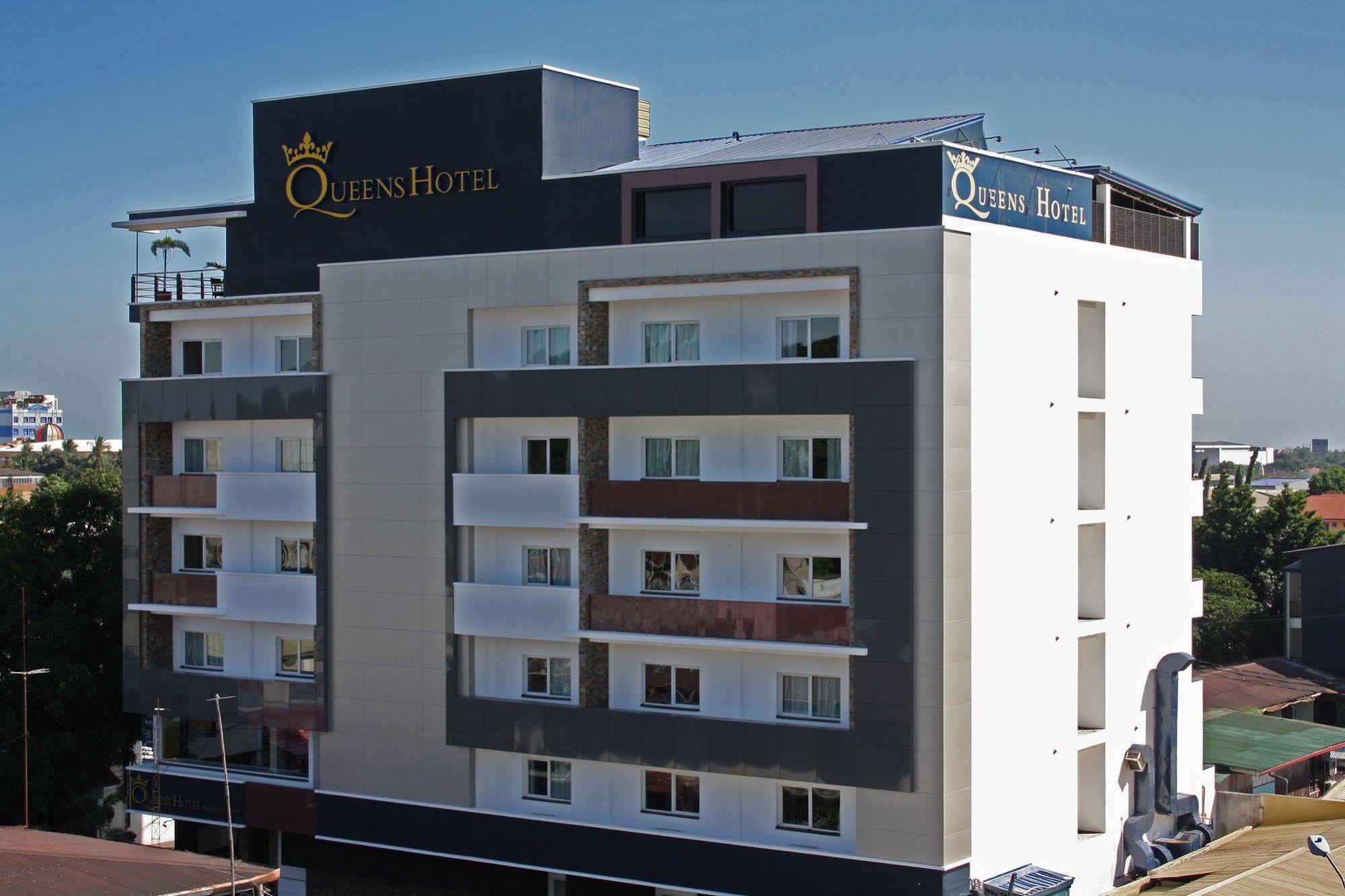 Queens Hotel Angeles City Εξωτερικό φωτογραφία