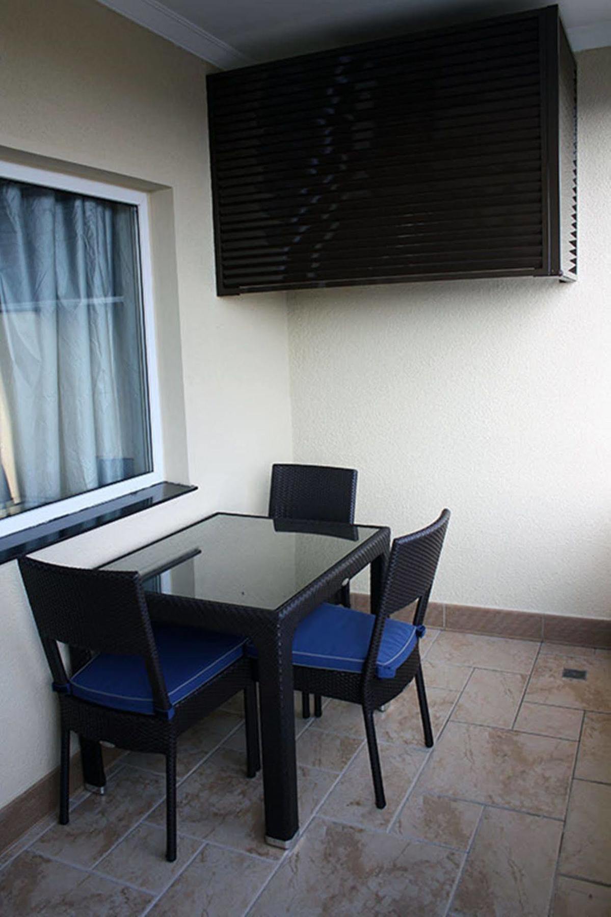 Queens Hotel Angeles City Εξωτερικό φωτογραφία