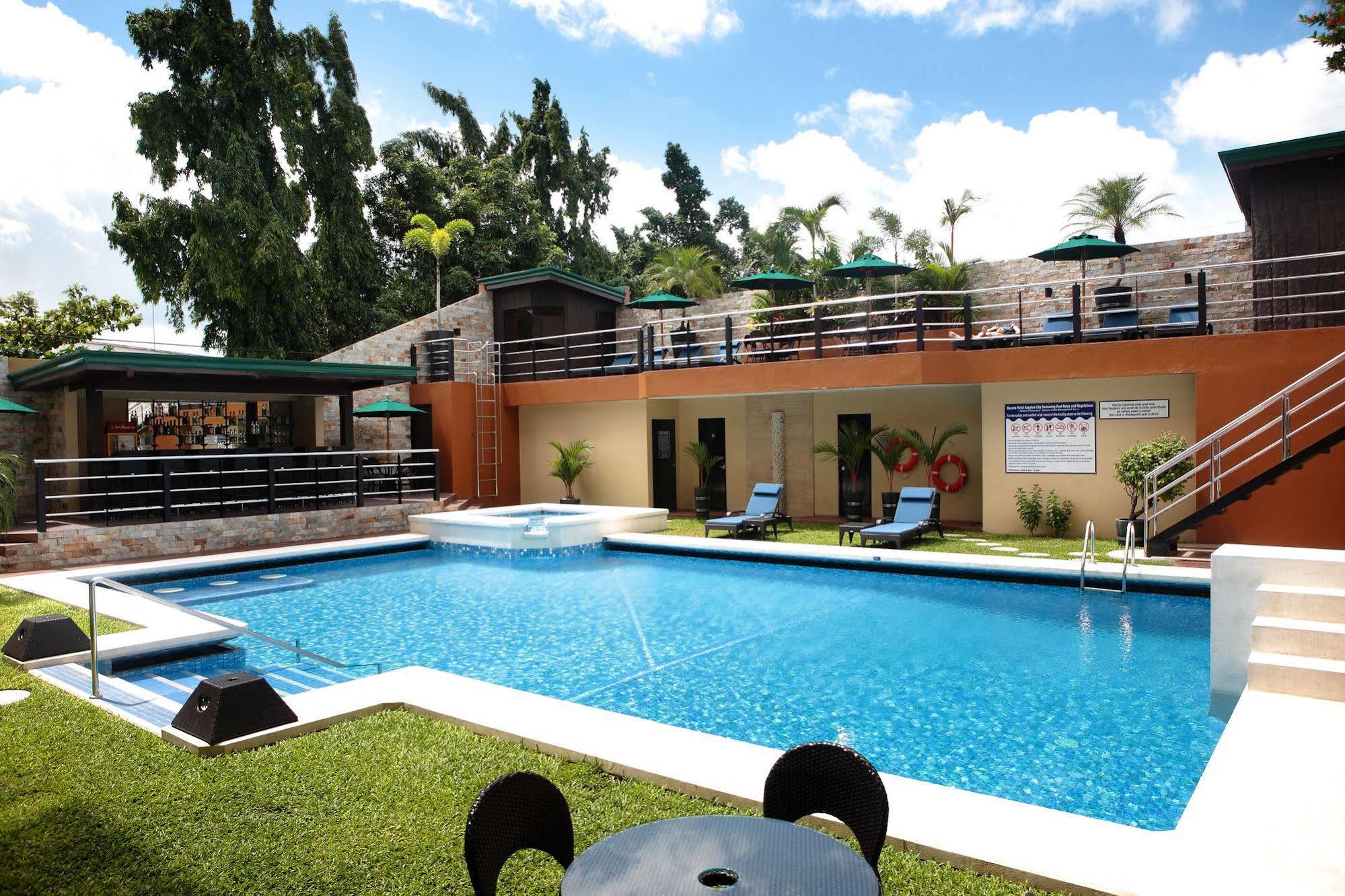 Queens Hotel Angeles City Εξωτερικό φωτογραφία
